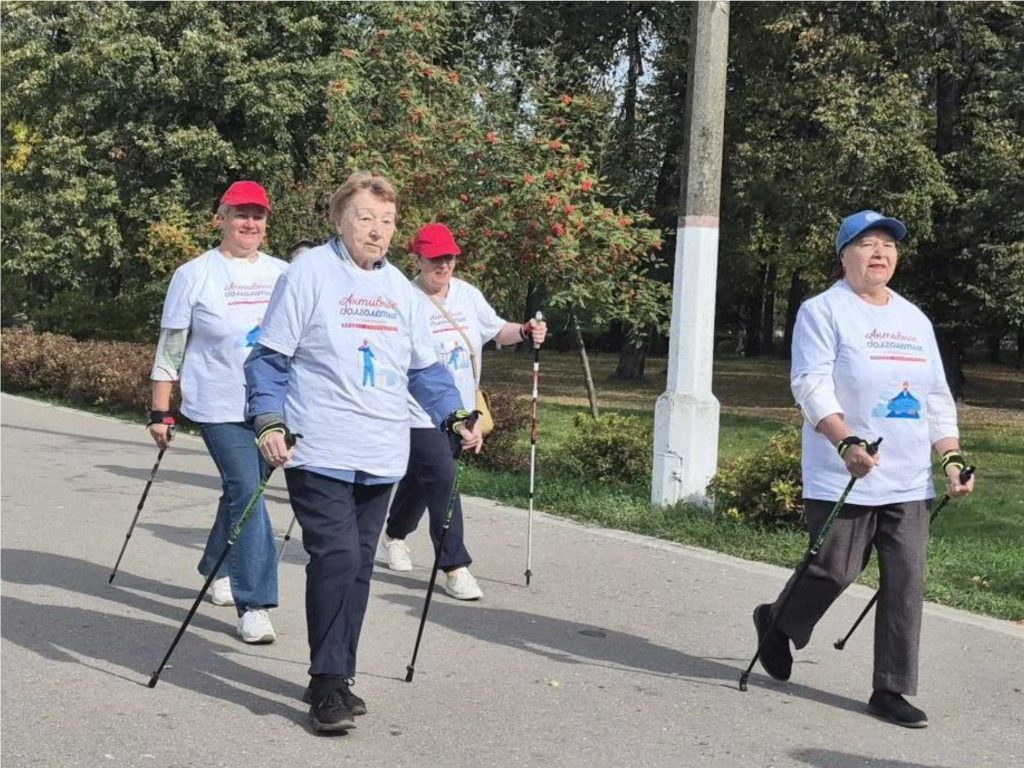 Пенсионеры из Богородского округа приняли участие в фестивале «Жить — Здорово!»