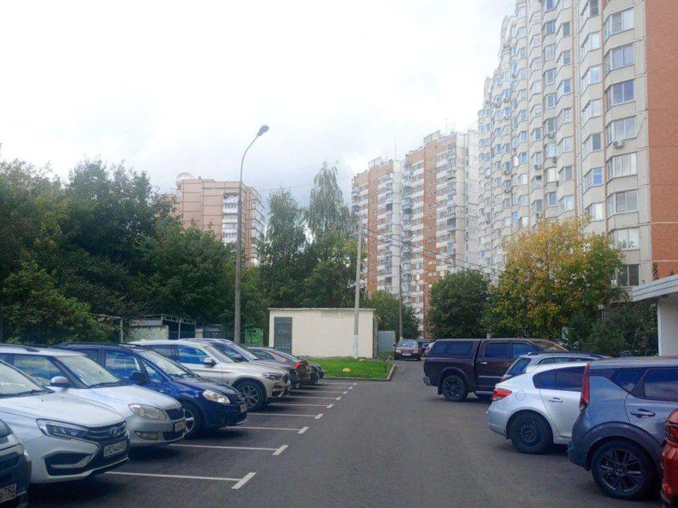 В Красногорске открыли новые пешеходные тропы и обновили асфальт во дворах