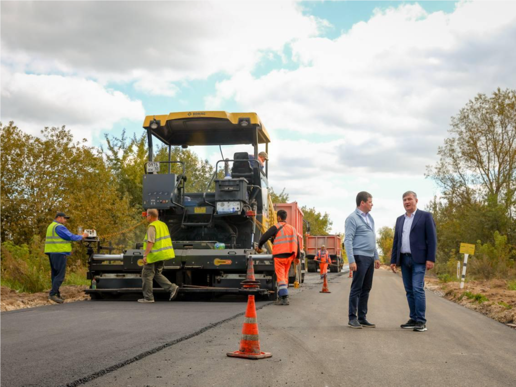 Новая объездная дорога соединит улицы Красноармейскую и Михалевича к концу месяца