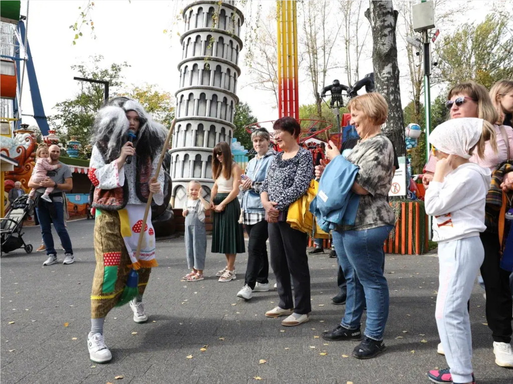 В центральном парке Мытищ прошел фестиваль «Тыквоград»