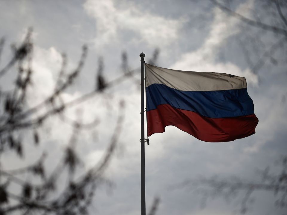 Жизнь под прицелом: что происходит с детьми знаменитостей-иноагентов, бежавших из России