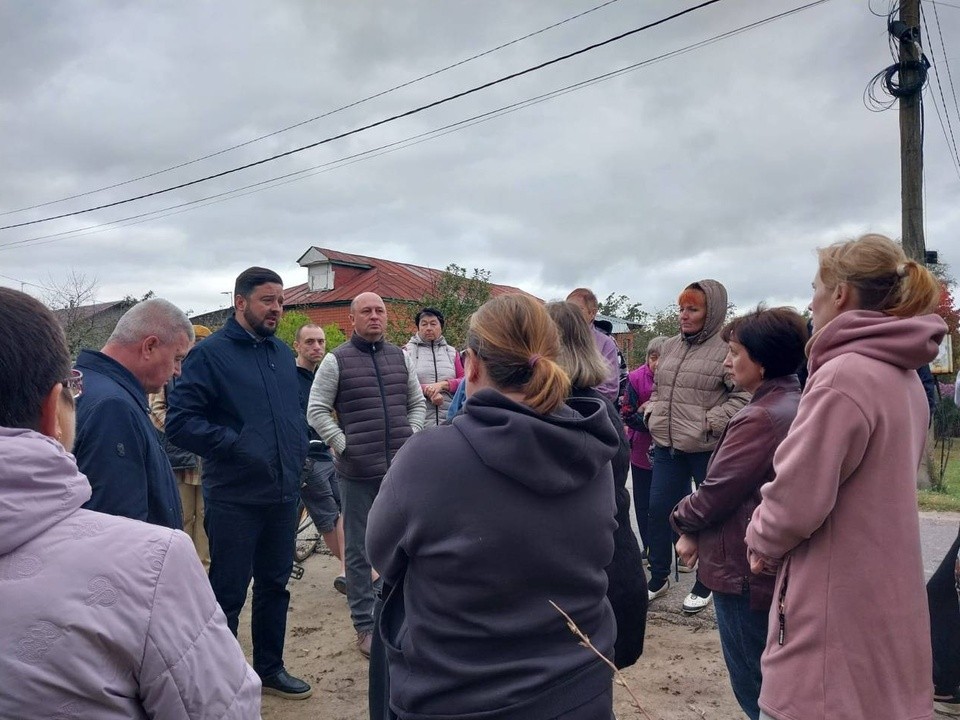 В Дрезне на улице Вокзальной установят детскую площадку
