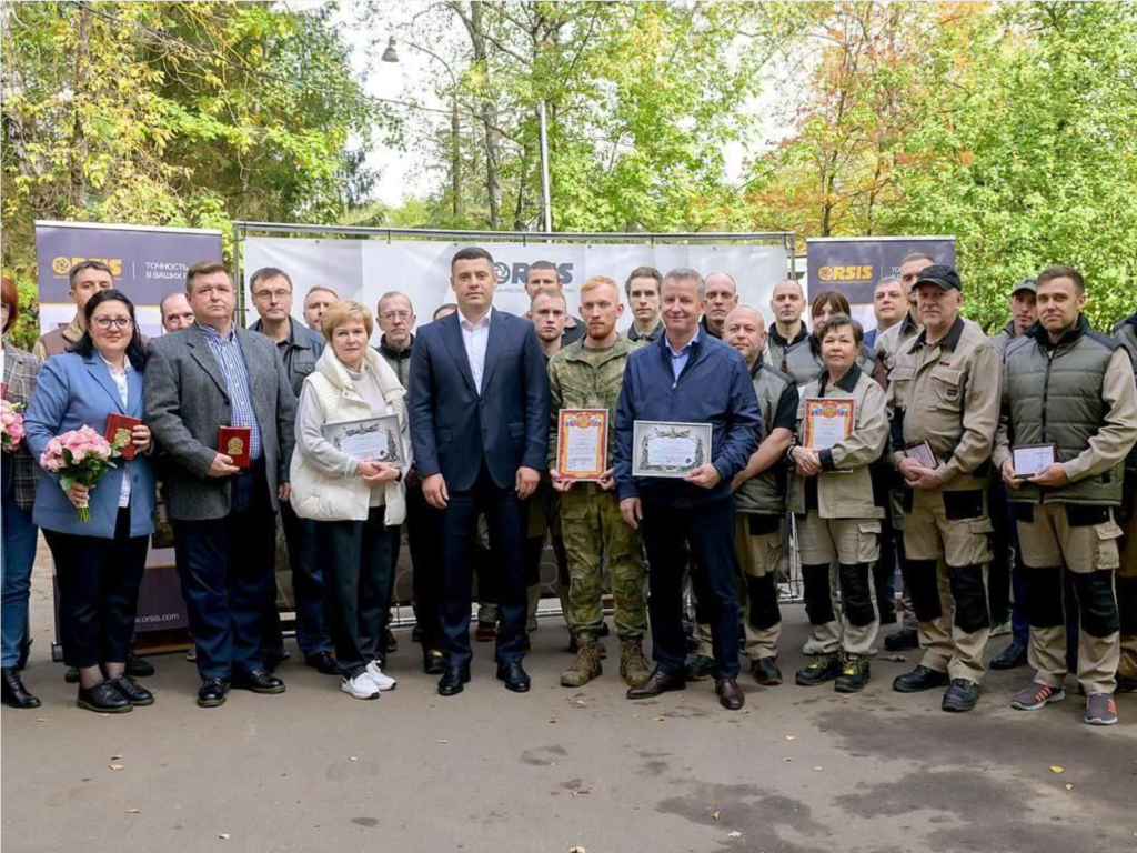 Коллектив оружейного завода «Промтехнология» поздравили с профессиональным праздником