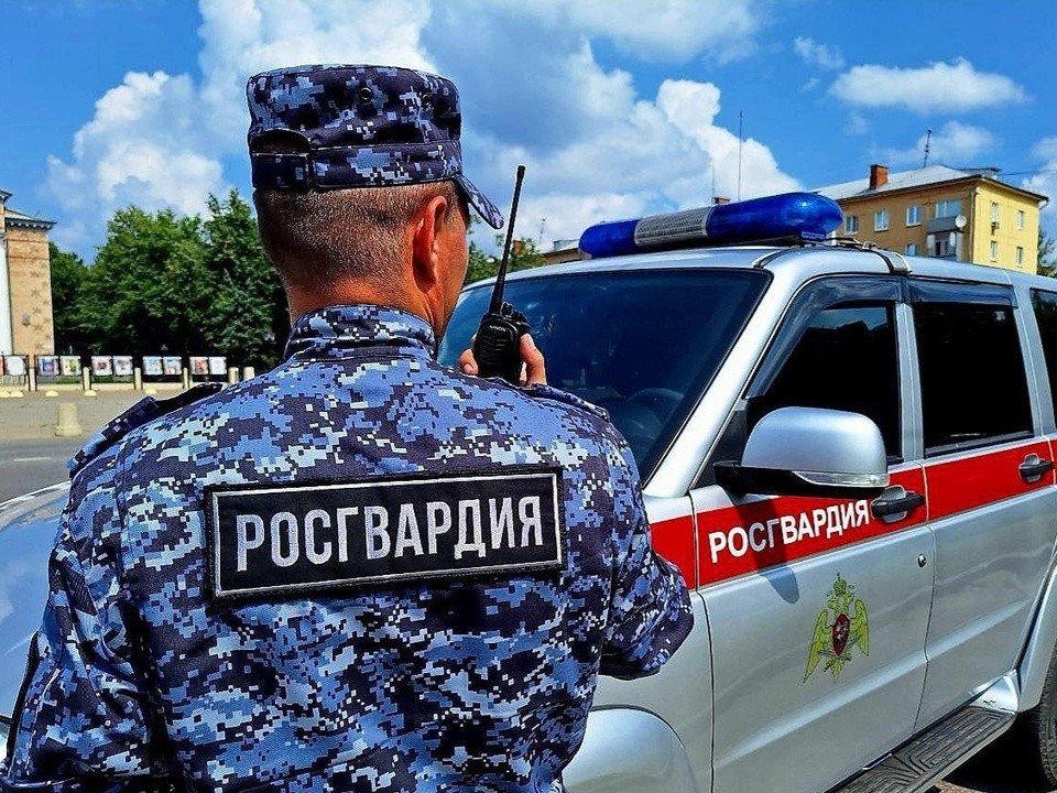 За полгода росгвардейцы Одинцова доставили в отделения полиции 2000 нарушителей