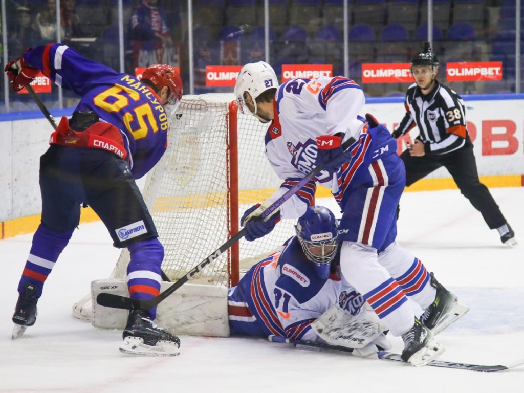 «Химик» уступил «СКА-ВМФ» в домашнем матче со счетом 1:2