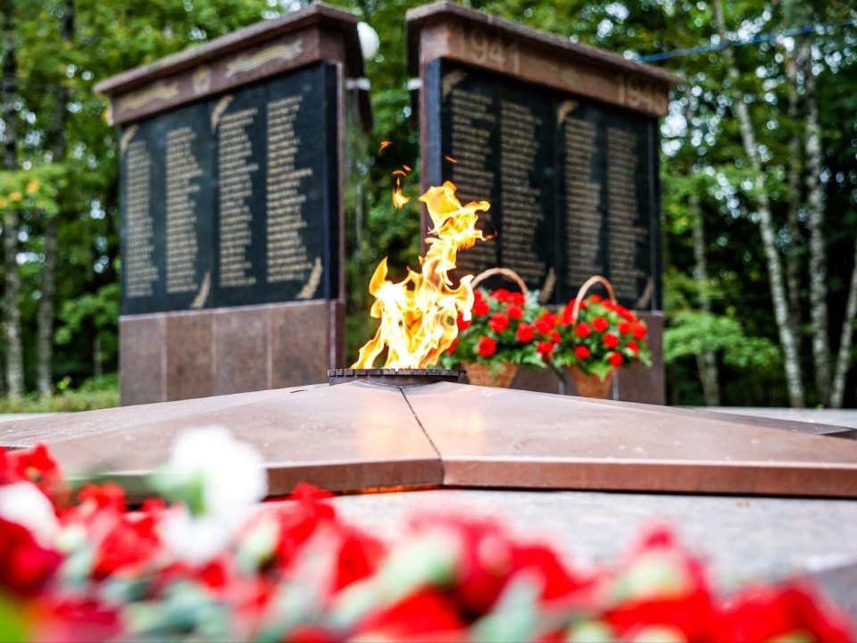 На Красной Горке почтили память бойцов