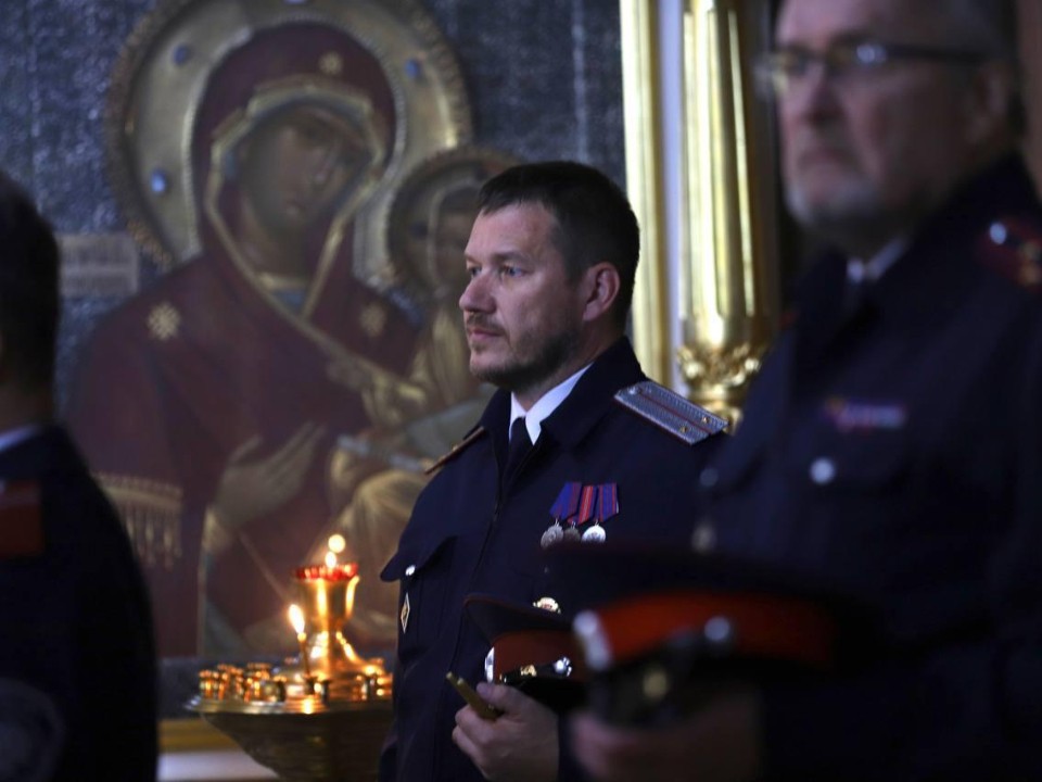 В Богоявленском соборе Ногинска прошла служба ко Дню казачества