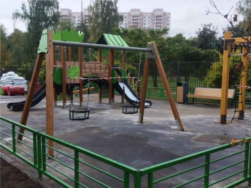 В Старой Купавне установили новый игровой комплекс
