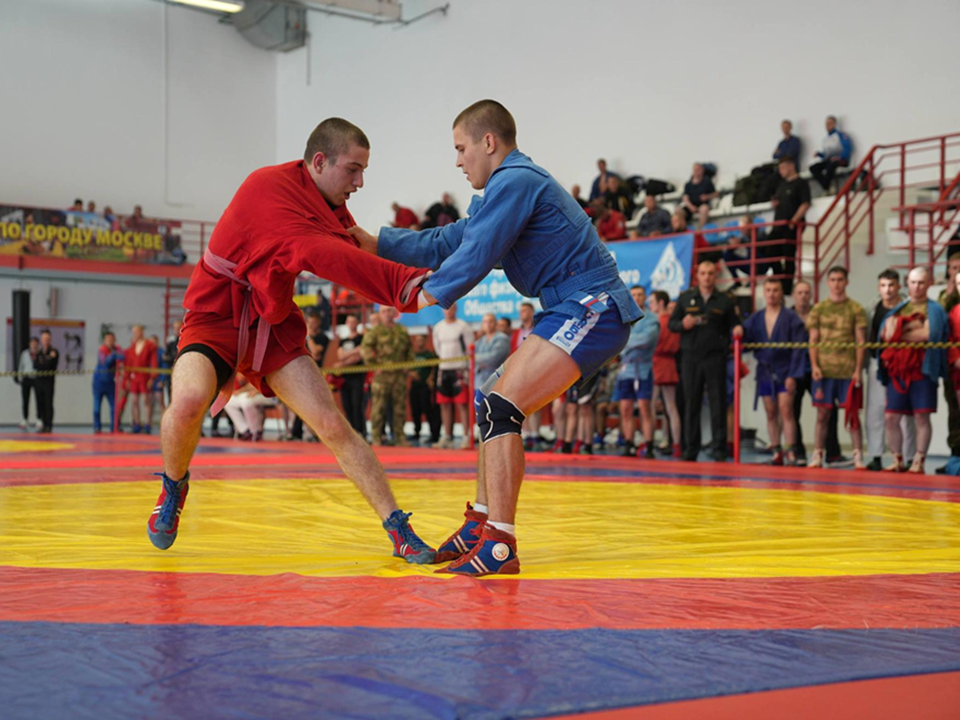 Команда Подмосковья победила на чемпионате Росгвардии по самбо в Центральном округе