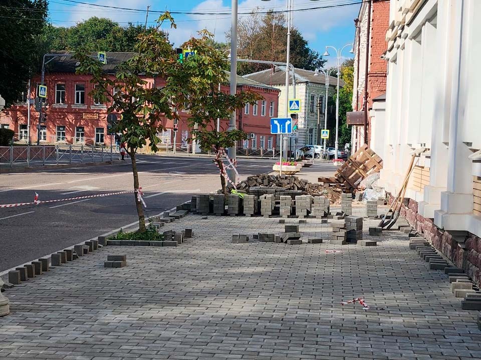 На Советской улице уложили новую брусчатку