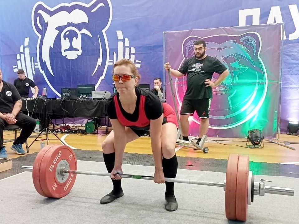 Чемпионка из Богородского округа установила рекорд в пауэрлифтинге