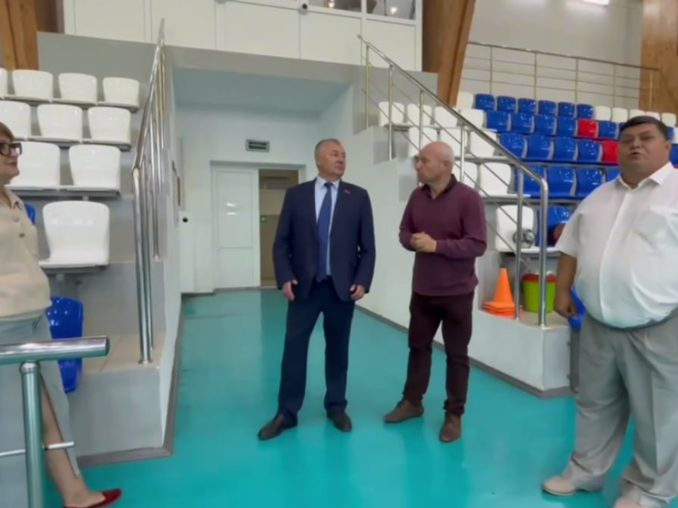 Зампред Мособлдумы обсудил развитие спорта и теплоснабжения с главой округа