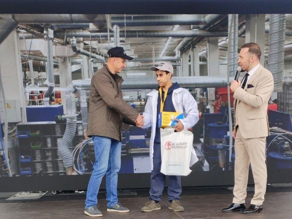 Второкурсник автодорожного колледжа занял первое место в «Кузовном батле»