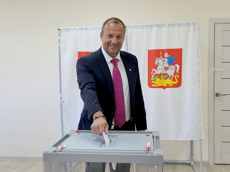 Денис Мишин победил на довыборах депутатов в Луховицах