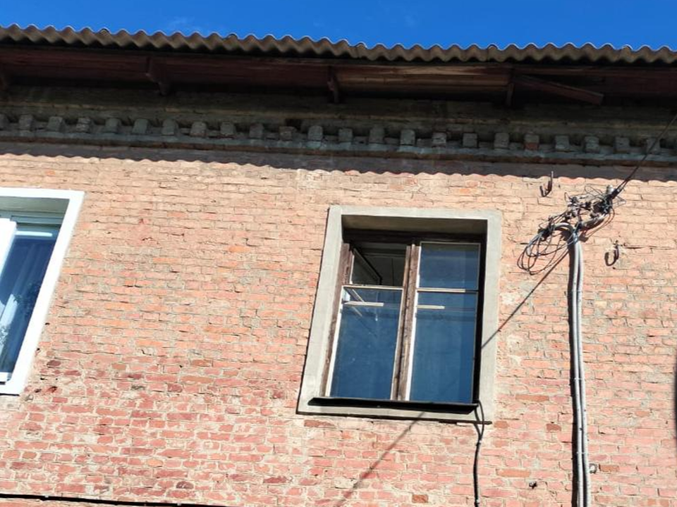 В многоквартирном доме на Коммунистической устранили последствия протечек