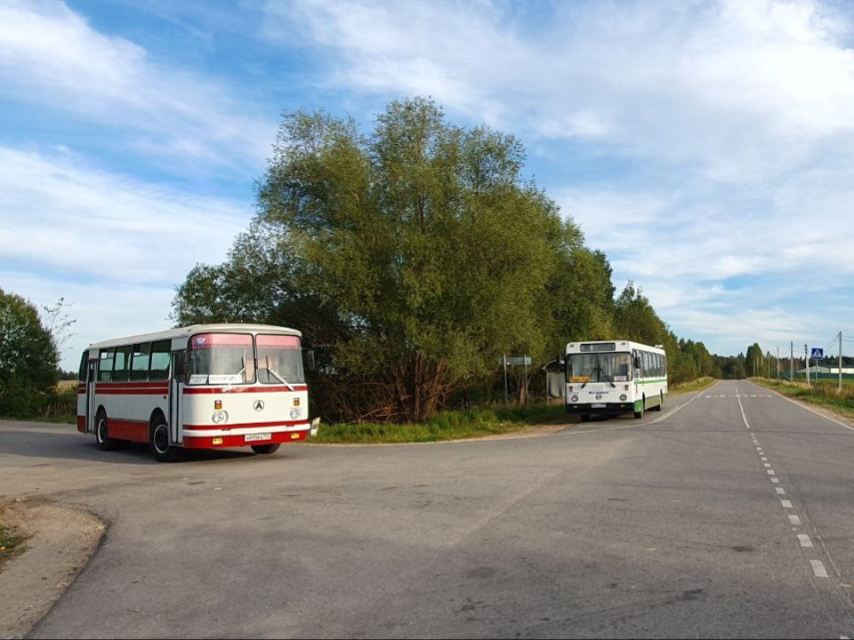 Энтузиасты пригласили всех желающих в ретро-тур на советском автобусе
