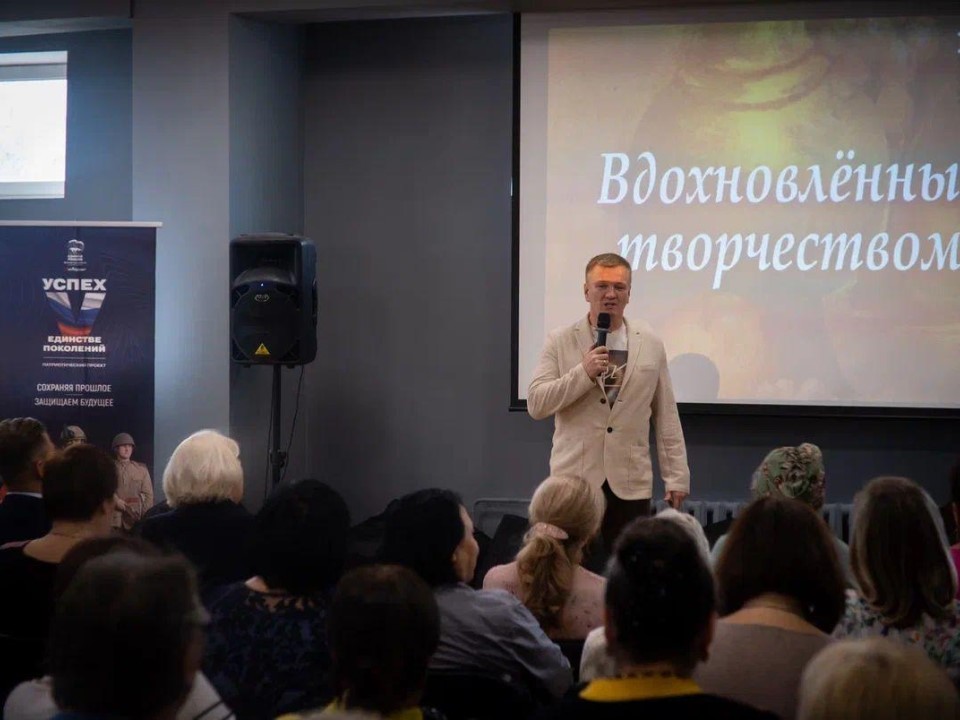 «Единая Россия» в Люберцах открыла выставку «Вдохновленные творчеством»