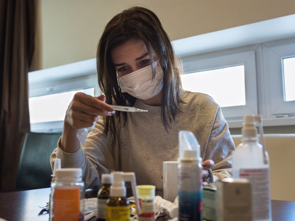 Нарушение больничного режима сократит пособие сотруднику до МРОТ