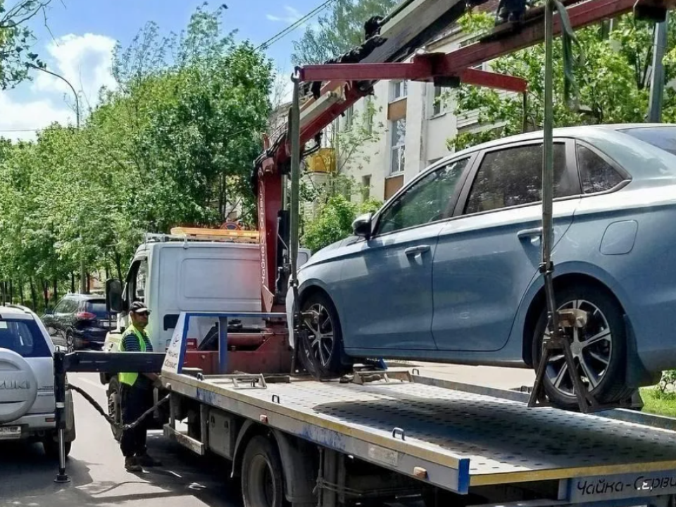 С улиц Красногорска эвакуировали 383 автомобиля за неправильную парковку