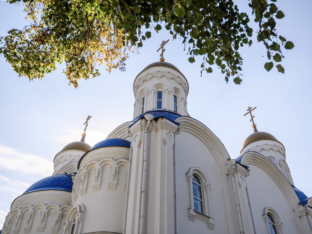 Почему 10 сентября нельзя шить и брать в долг: народные приметы
