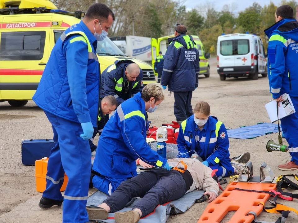 В деревне Клюшниково прошли учения по ликвидации последствий ДТП