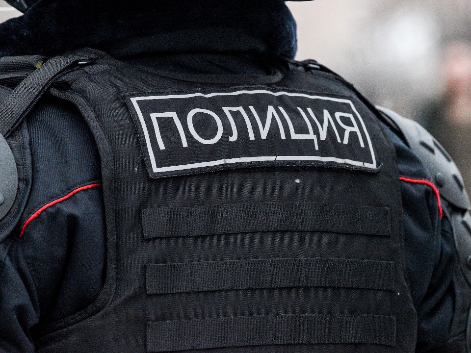 Полиция изъяла более 60 г метадона у пассажира такси в Москве