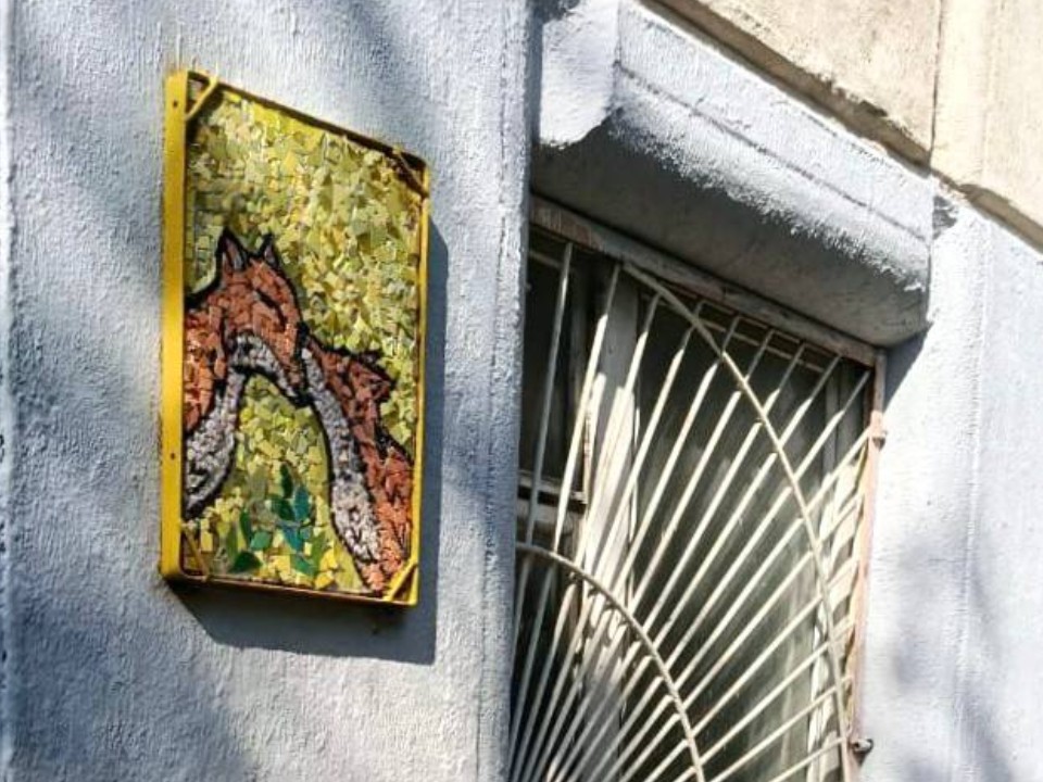 Мозаичные панно украсили фасады девяти домов в Лобне