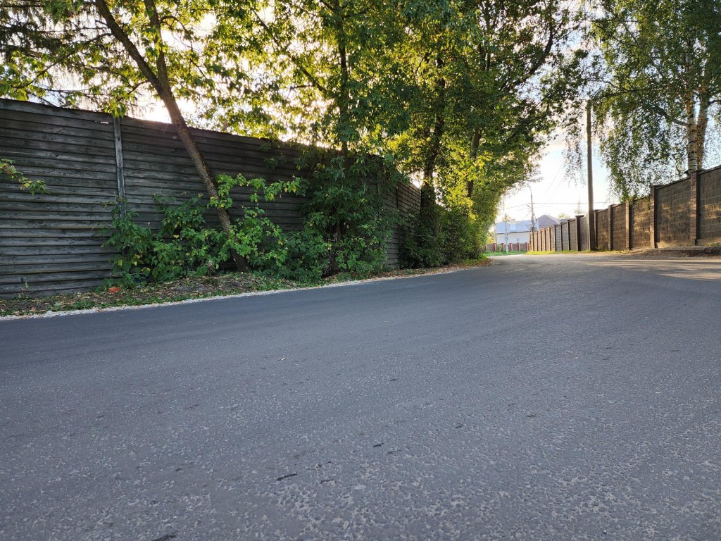 «Эта дорога уже давно требовала ремонта»: еще один участок дороги отремонтирован в Раменском округе