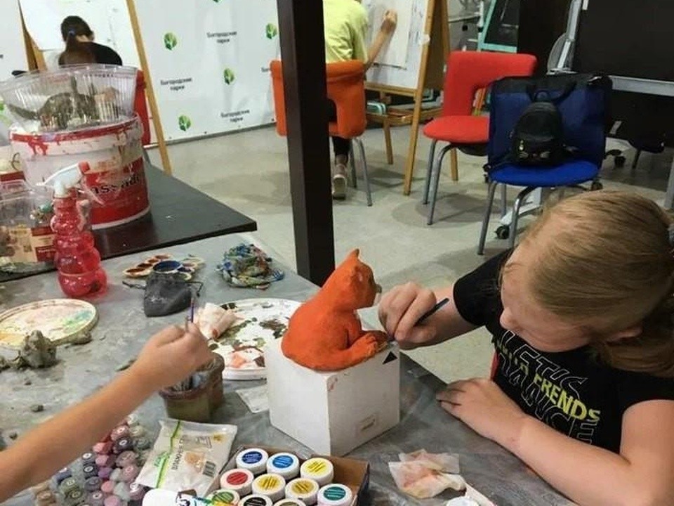 Театр, фото и живопись ждут жителей Ногинска на творческих мастерских в парке