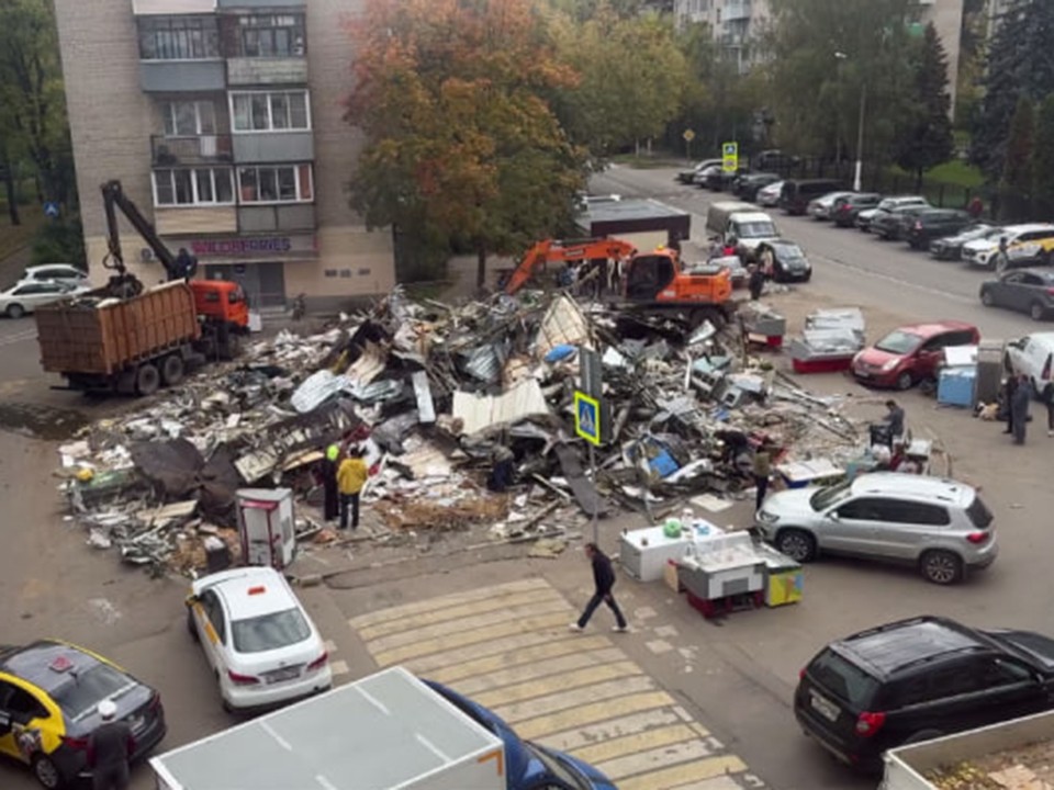 Арендаторов фермерского рынка в Пушкино предупреждали о сносе постройки