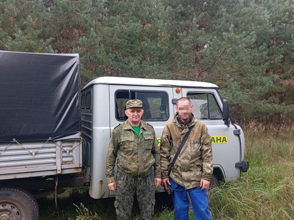 В Шатуре сотрудники лесничества спасли заблудившегося в лесу грибника