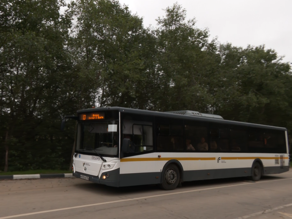 Дополнительный автобус вышел на маршрут до поселка многодетных семей в Дубне