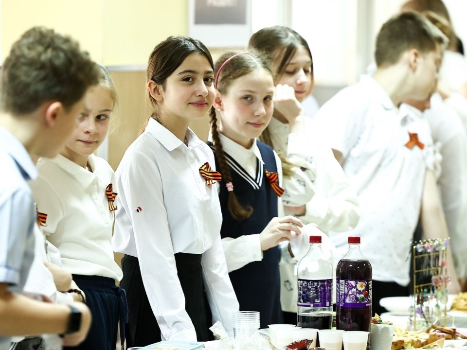Самый дружный класс выберут в Чехове слушатели местной радиостанции