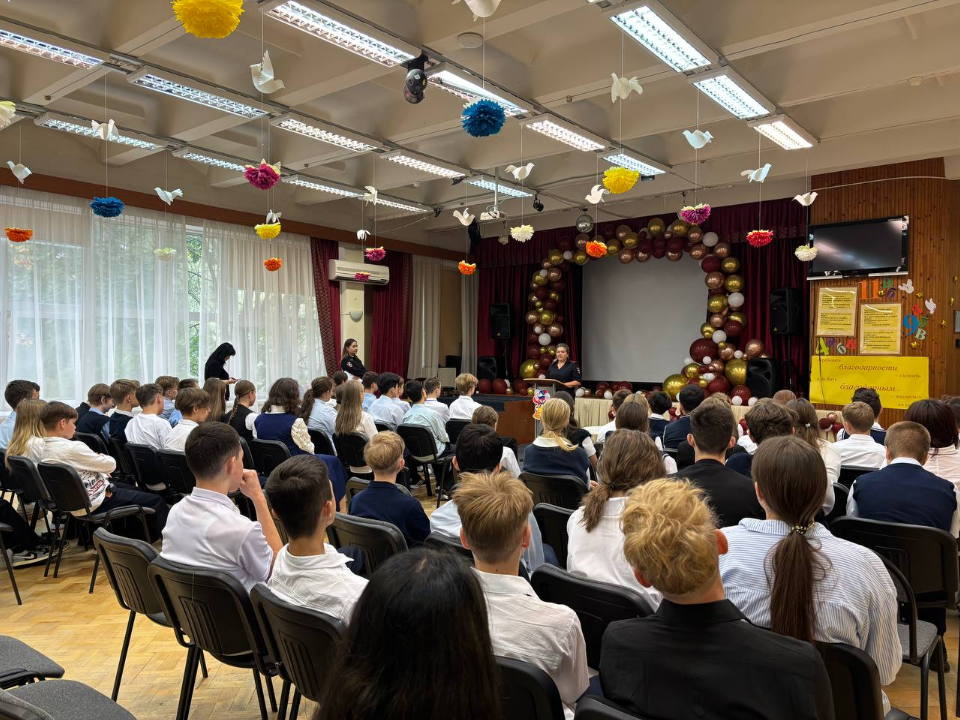 Полицейские напомнили школьникам о санкциях за совершение преступлений подростками