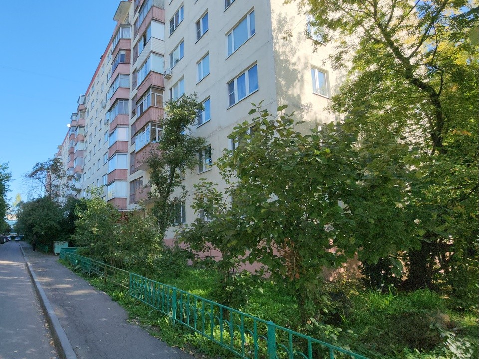 В доме на улице Балакирева активно решают вопросы с управляющей компанией