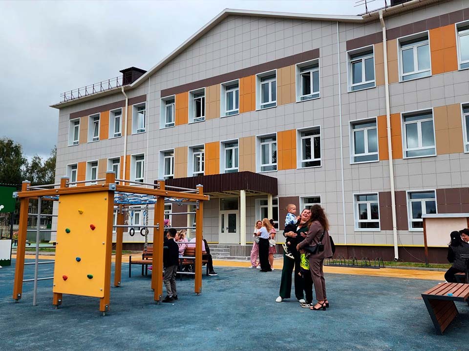 «Вот это событие!»: профильные классы, театр, самбо вдохновли детей и родителей на успешный год
