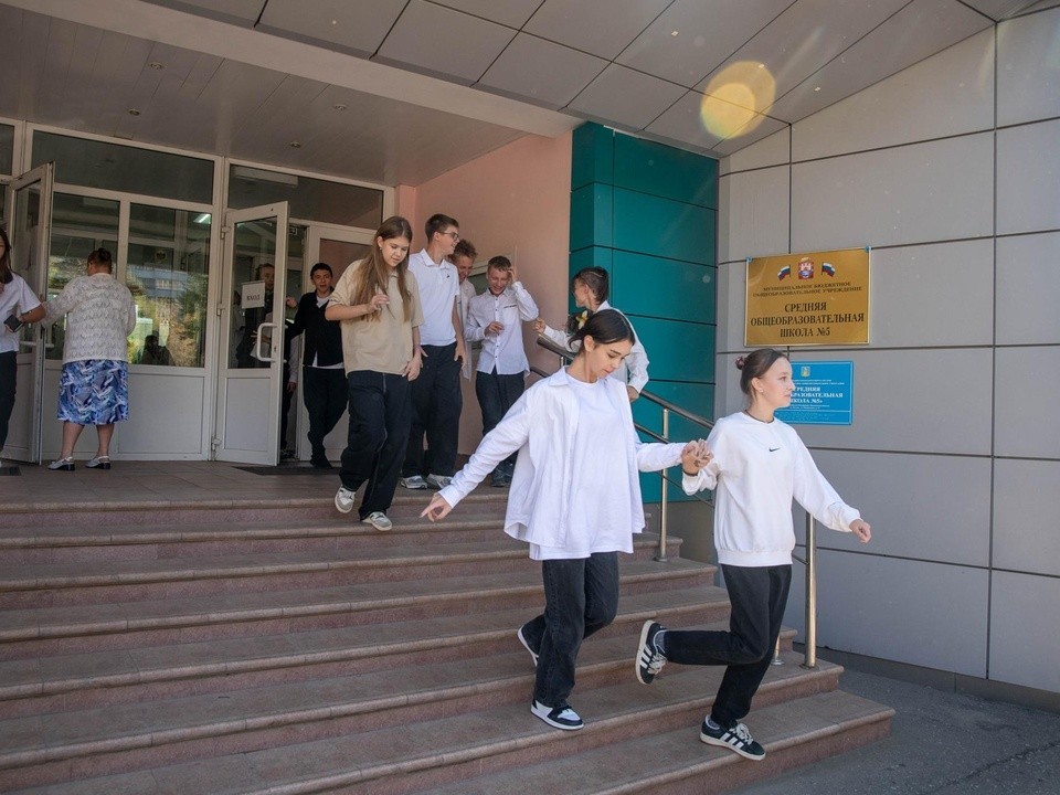 Проверили готовность: в реутовских школах прошли учения по эвакуации