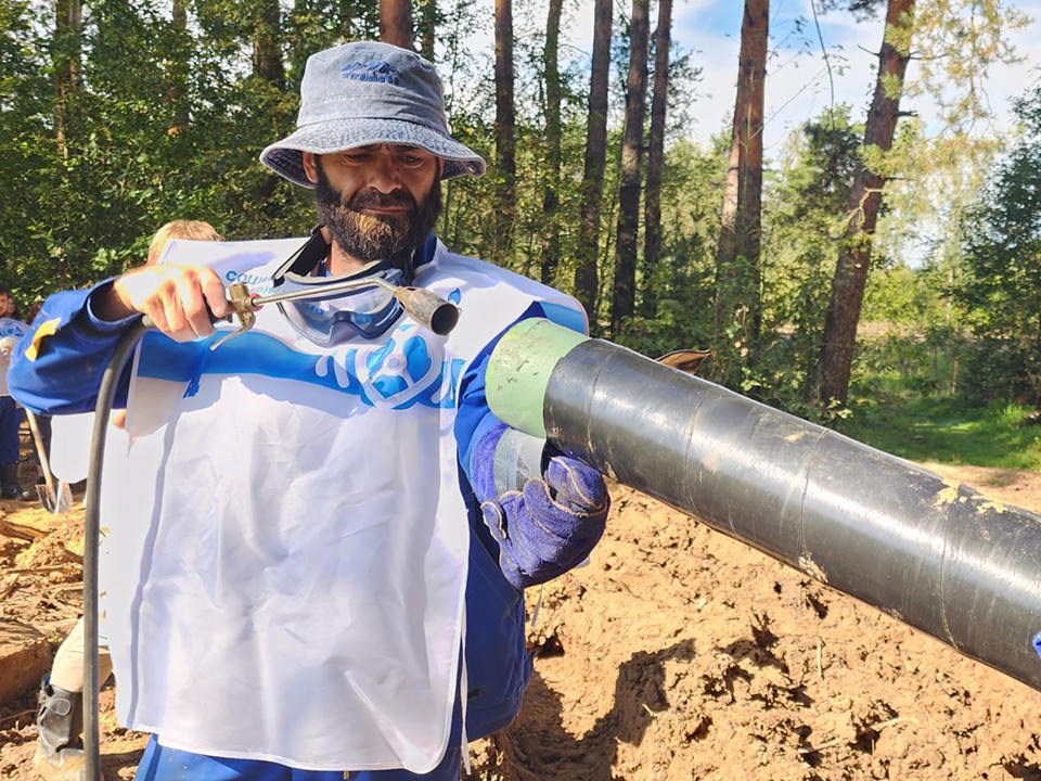В Ястребках строительство газопровода завершится до начала зимы
