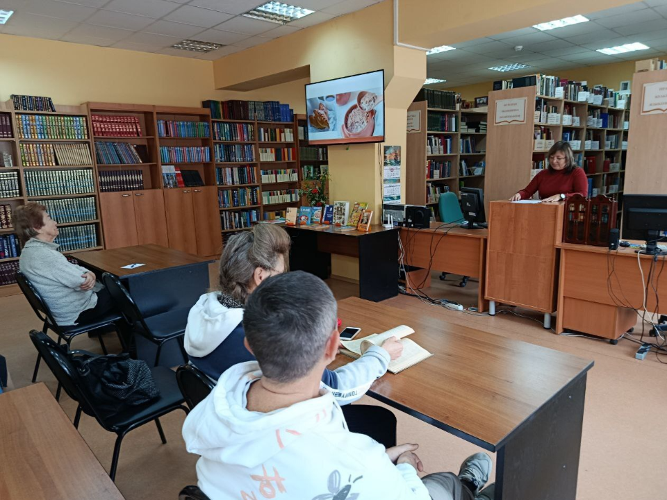 Посетителей Центральной библиотеки Подольска познакомили с традициями русской кухни