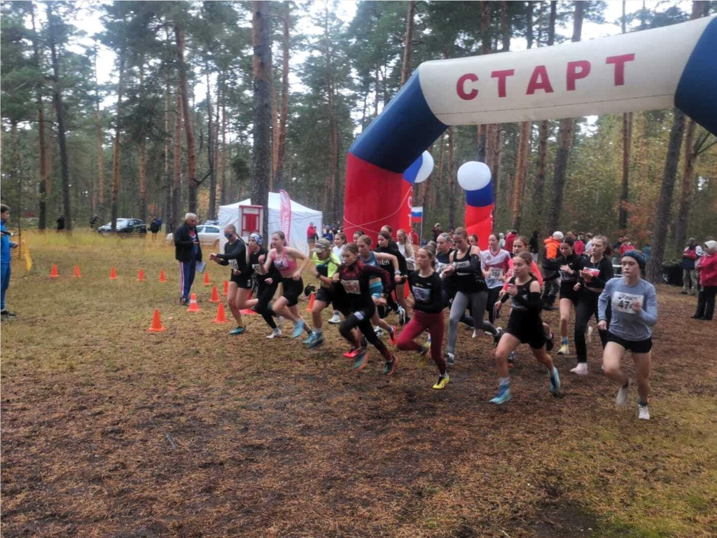 Мытищинские легкоатлеты успешно выступили на чемпионате и первенстве ЦФО по кроссу