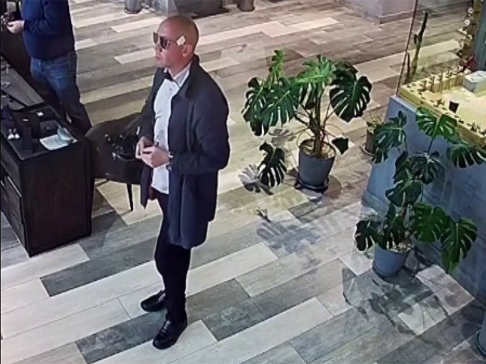 Полиция задержала жителя Подмосковья за кражу дорогостоящей оправы для очков