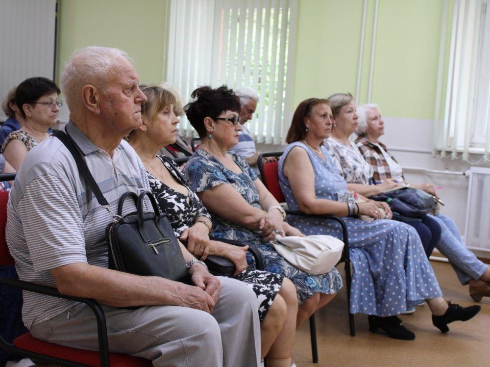 В Клину для пенсионеров пройдет встреча с ЛОР-врачом