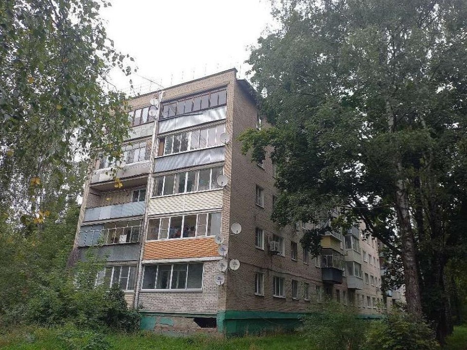 Капремонт кровли завершили в многоэтажке Воскресенска