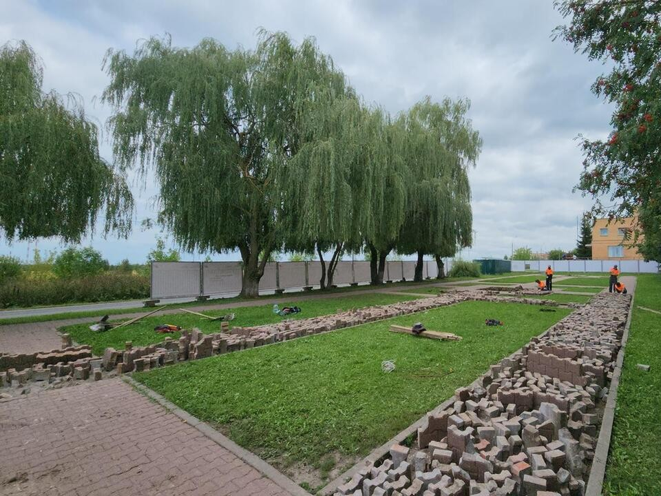 Каширян просят временно потерпеть шум техники при обновлении сквера