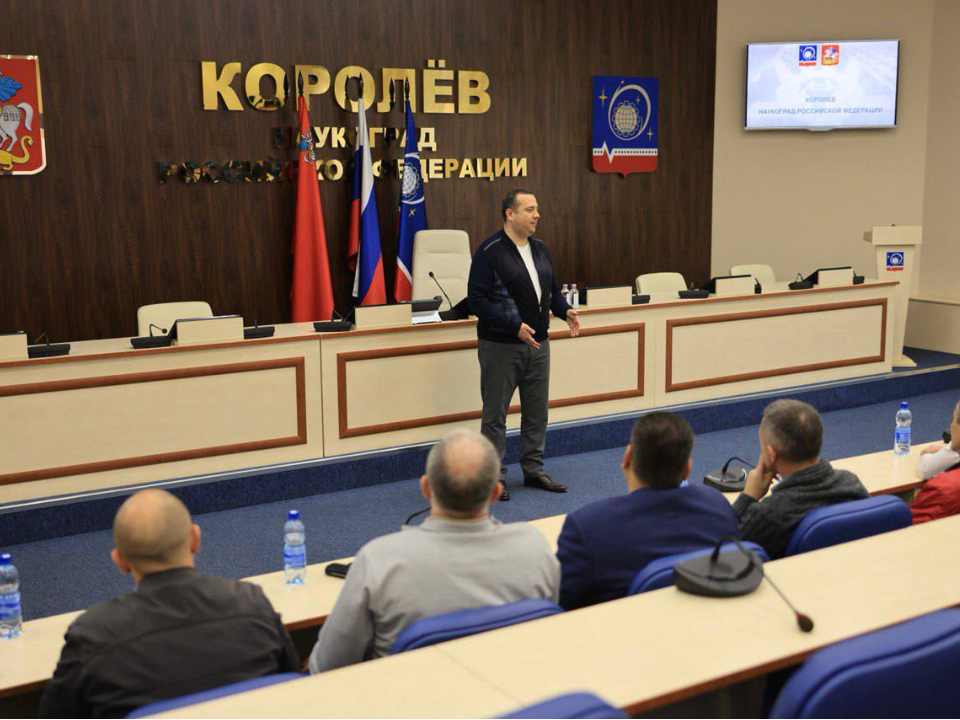 Финалисты губернаторской программы посетили Королев