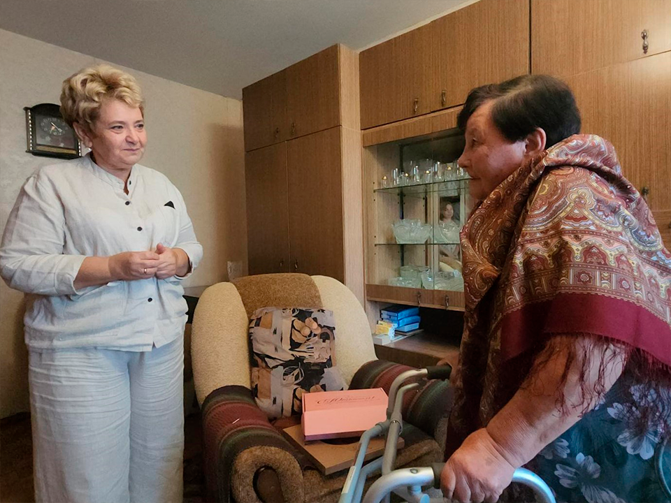 Одну из старейших жительниц Зарайска поздравили с 95-летним юбилеем