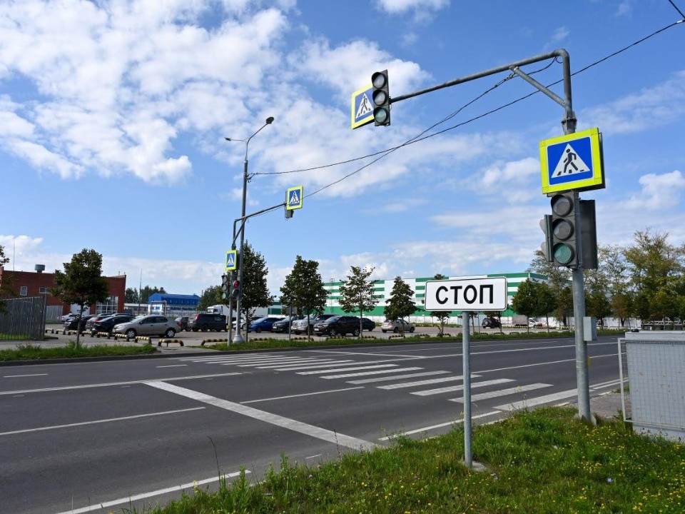 Специалисты Мосавтодора навели порядок на улицах Серпухова