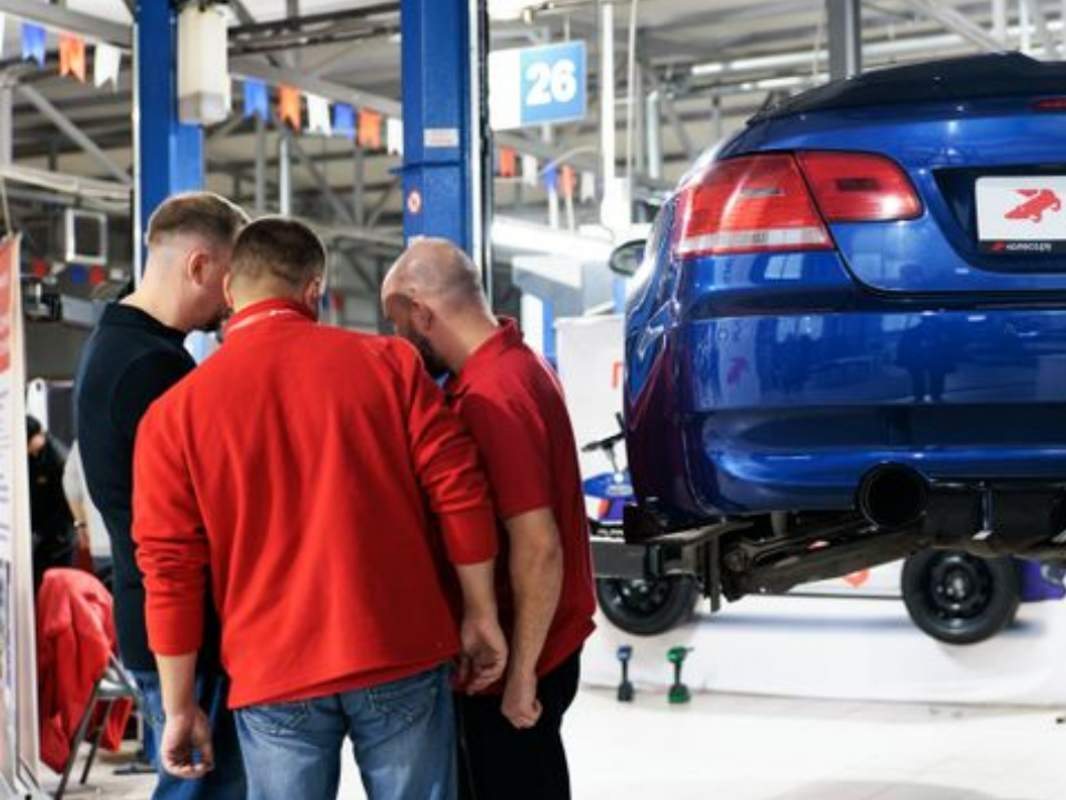 Стало известно, сколько будет стоить подготовка автомобиля к зимнему сезону в Подмосковье