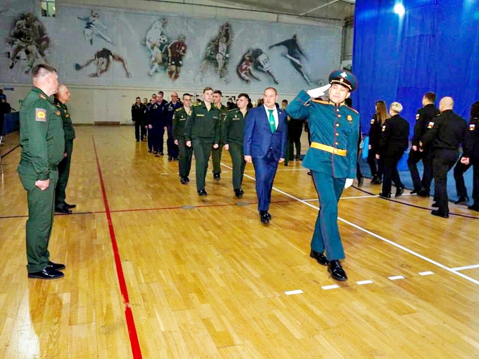 Протвино принял масштабный турнир по пауэрлифтингу среди военных