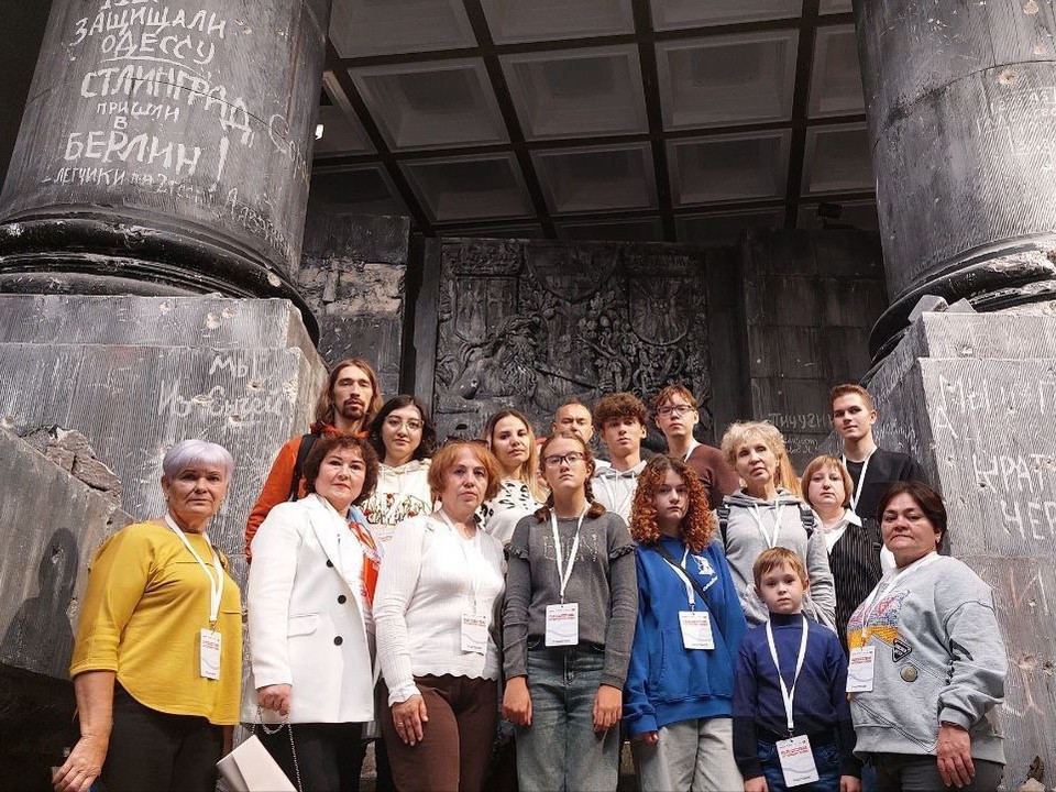Педагоги гимназии № 7 побывали в городах-героях с экскурсиями